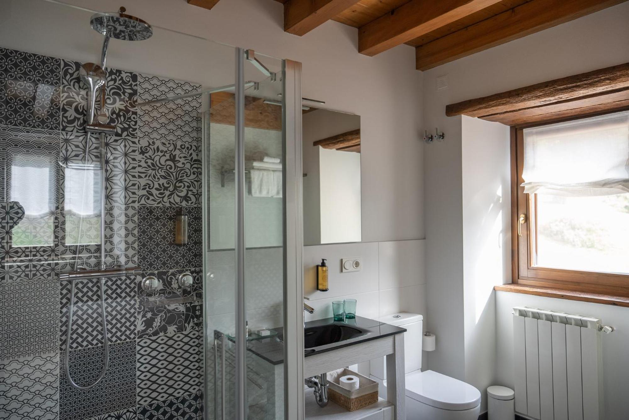 Olagaraia - Adults Only Guest House Etxalar Phòng bức ảnh