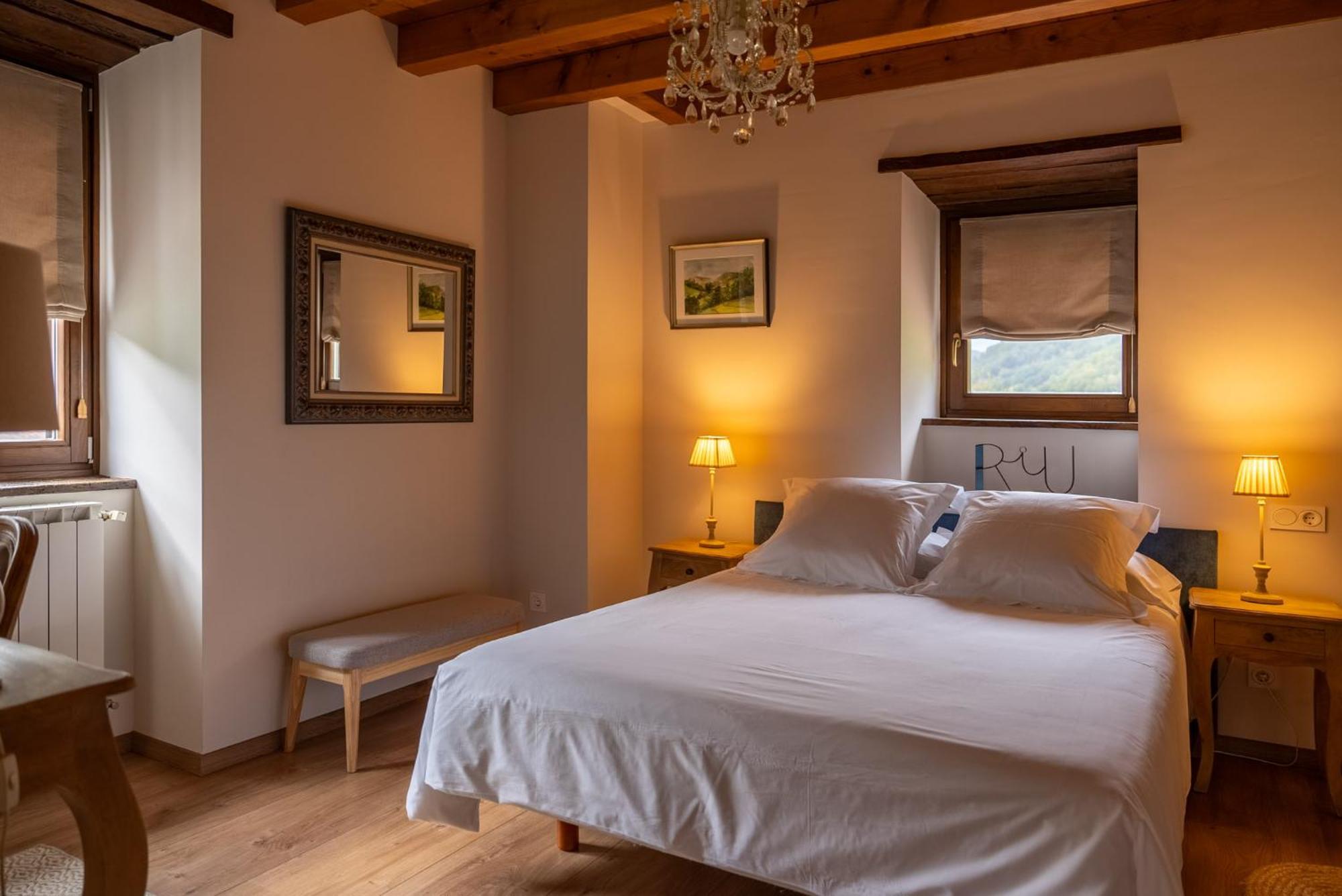 Olagaraia - Adults Only Guest House Etxalar Phòng bức ảnh